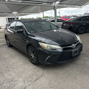 2015 Toyota Camry XSE - miniatura 5