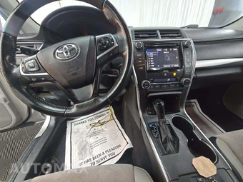 2015 Toyota Camry XSE - miniatura 10