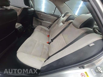 2015 Toyota Camry XSE - miniatura 13