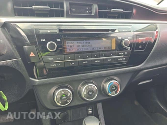 2015 Toyota Corolla L – miniatura 10