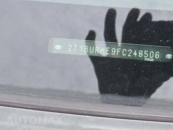2015 Toyota Corolla L – miniatura 5