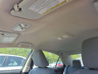 2015 Toyota Corolla L – miniatura 11