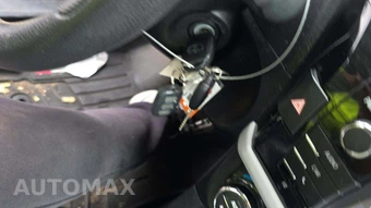 2015 Toyota Corolla LE - miniatura 18