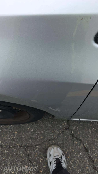 2015 Toyota Corolla LE - miniatura 27
