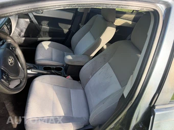 2015 Toyota Corolla LE - miniatura 6