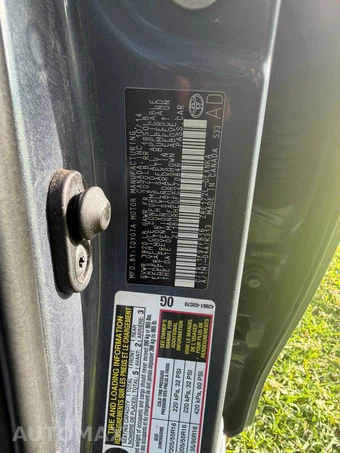 2015 Toyota Corolla LE - miniatura 8