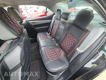 2015 Toyota Corolla LE – miniatura 13