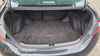 2015 Toyota Corolla LE - miniatura 27