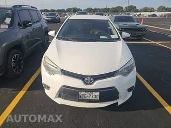 2015 Toyota Corolla LE – miniatura 2