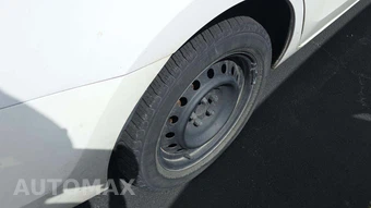 2015 Toyota Corolla LE – miniatura 22