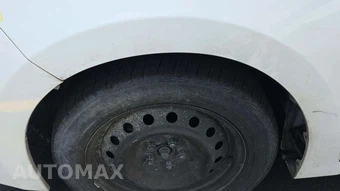 2015 Toyota Corolla LE – miniatura 33