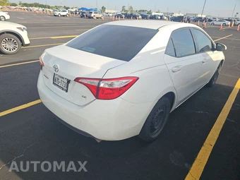 2015 Toyota Corolla LE – miniatura 4