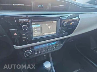2015 Toyota Corolla LE - miniatura 10