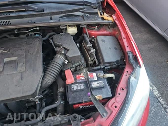 2015 Toyota Corolla LE - miniatura 24