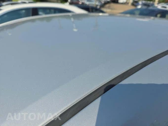 2015 Toyota Corolla LE – miniatura 12