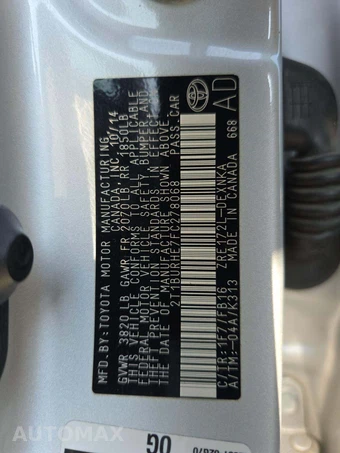 2015 Toyota Corolla LE – miniatura 5