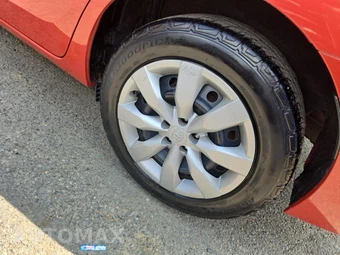2015 Toyota Corolla LE – miniatura 11