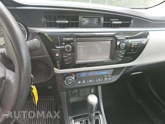 2015 Toyota Corolla LE – miniatura 10