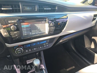 2015 Toyota Corolla LE - miniatura 11