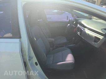 2015 Toyota Corolla LE - miniatura 8