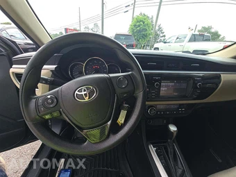 2015 Toyota Corolla LE – miniatura 10