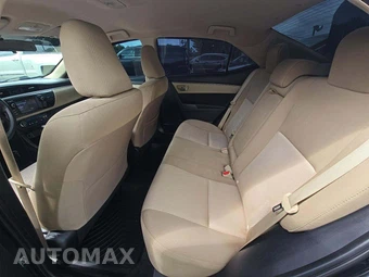 2015 Toyota Corolla LE – miniatura 13