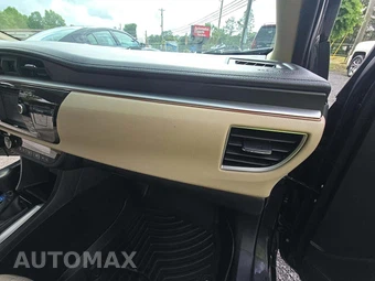 2015 Toyota Corolla LE – miniatura 19