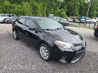 2015 Toyota Corolla LE – miniatura 4