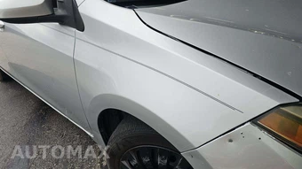 2015 Toyota Corolla LE – miniatura 23