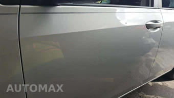 2015 Toyota Corolla LE – miniatura 25