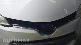 2015 Toyota Corolla LE – miniatura 30
