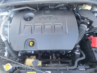 2015 Toyota Corolla LE – miniatura 15