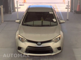 2015 Toyota Corolla LE – miniatura 2
