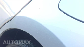 2015 Toyota Corolla LE – miniatura 21