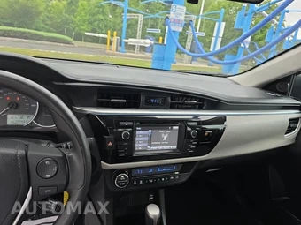 2015 Toyota Corolla LE – miniatura 14