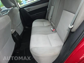 2015 Toyota Corolla LE – miniatura 16