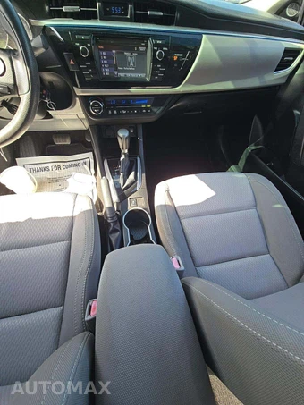2015 Toyota Corolla LE – miniatura 10