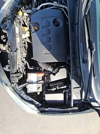 2015 Toyota Corolla LE – miniatura 23