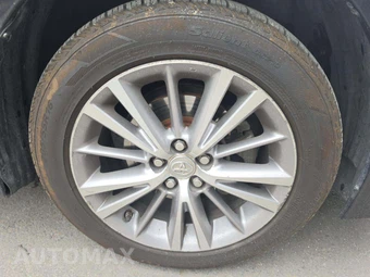 2015 Toyota Corolla LE Plus - miniatura 29