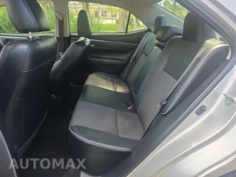 2015 Toyota Corolla S Plus – miniatura 16