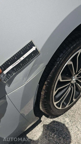 2015 Toyota Corolla S Plus – miniatura 19