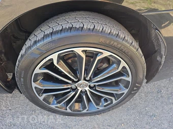 2015 Toyota Corolla S Plus – miniatura 11