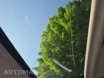 2015 Toyota Corolla S Plus – miniatura 17