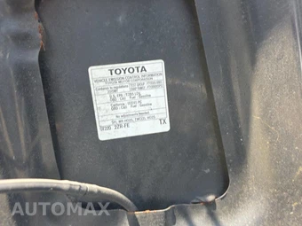 2015 Toyota Corolla S Plus – miniatura 21
