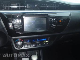 2015 Toyota Corolla S Plus - miniatura 9
