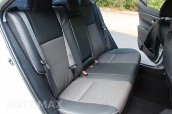 2015 Toyota Corolla S Plus - miniatura 30