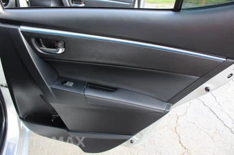 2015 Toyota Corolla S Plus - miniatura 34