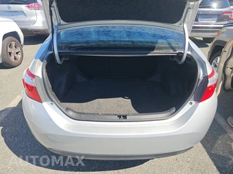 2015 Toyota Corolla S Plus – miniatura 16