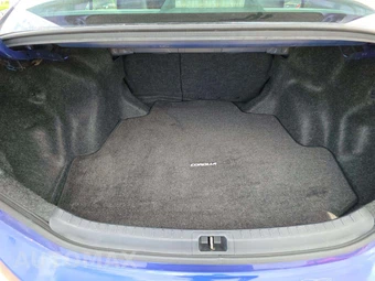2015 Toyota Corolla S Plus – miniatura 14
