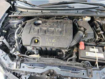 2015 Toyota Corolla S Plus – miniatura 16